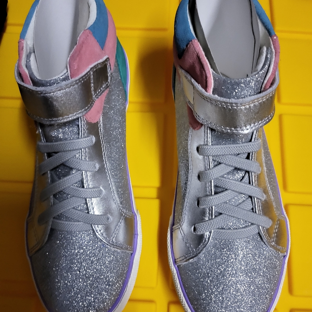 New Without Tags- Mini Boden High Top Sneaker Girls Size 36